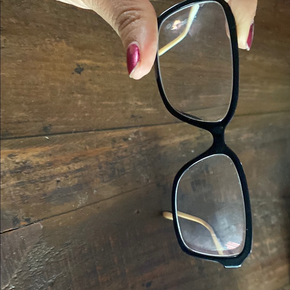 Salvatore Ferragamo Stylish Black and Cream Women's Glasses